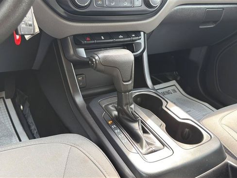 Used 2016 Chevrolet Colorado W/T w/ WT Convenience Package AWD/4WD image 22