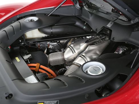 Used 2025 Ferrari 296 GTB RWD image 18