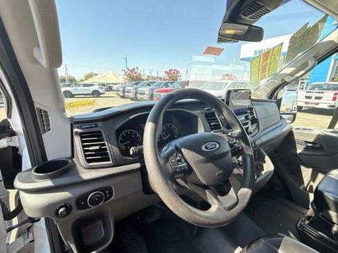 Used 2020 Ford Transit 150 XL image 9