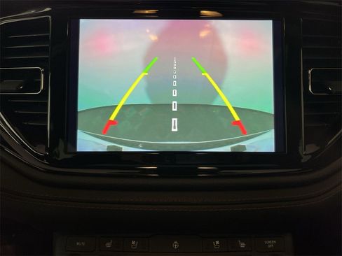 Used 2024 Dodge Durango GT image 24