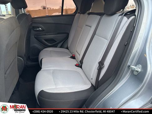 Used 2020 Chevrolet Trax LS image 20