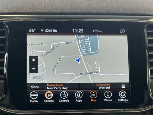 Used 2020 Jeep Grand Cherokee Limited AWD/4WD image 14