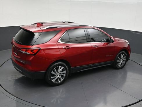 Used 2024 Chevrolet Equinox Premier FWD image 24