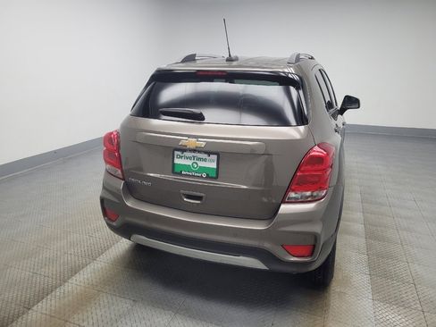 Used 2022 Chevrolet Trax LT w/ Driver Confidence Package image 7