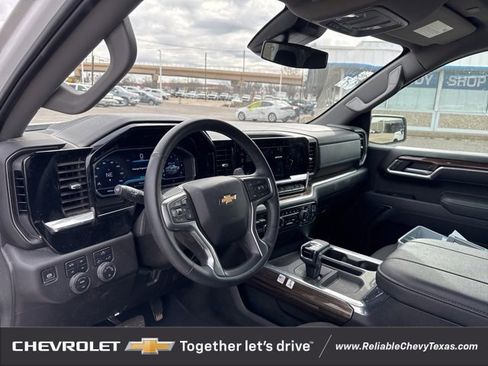 Certified 2025 Chevrolet Silverado 1500 LT image 12