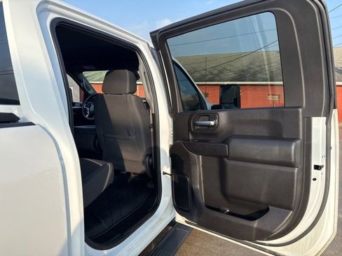 Used 2022 Chevrolet Silverado 2500 Custom w/ Custom Convenience Package image 42