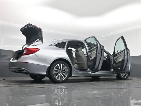 Used 2020 Honda Accord Touring image 63