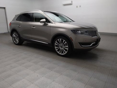 Used 2016 Lincoln MKX Reserve w/ Technology Package image 13