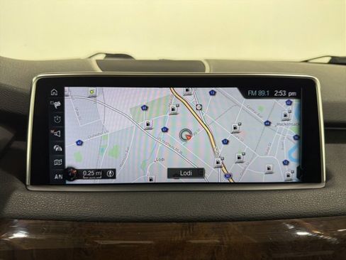 Used 2017 BMW X5 xDrive35d image 33