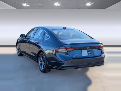 Used 2023 Honda Accord EX image 3