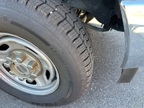 Used 2020 Ford F250 XL w/ Power Equipment Group image 6