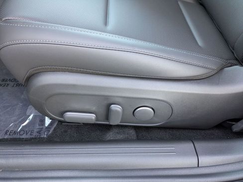 New 2025 Hyundai Ioniq 6 Limited image 16