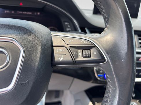Used 2018 Audi Q7 3.0T Prestige AWD/4WD image 27