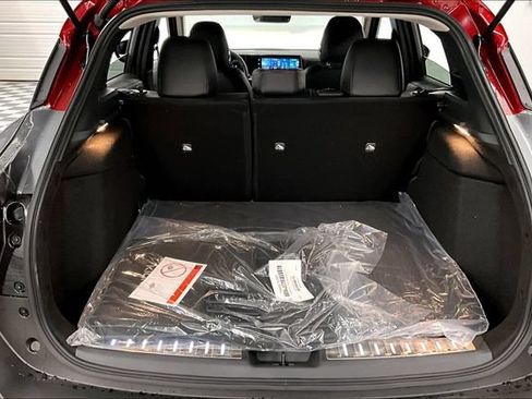 New 2026 Nissan Kicks SR w/ SR Premium Package AWD/4WD image 37