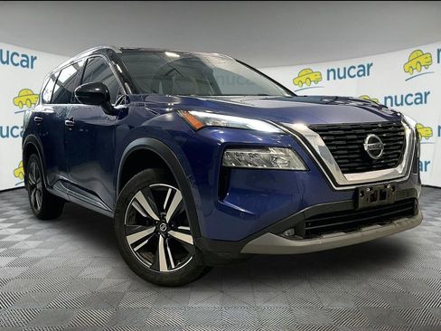 Used 2021 Nissan Rogue SL w/ Premium Package image 1