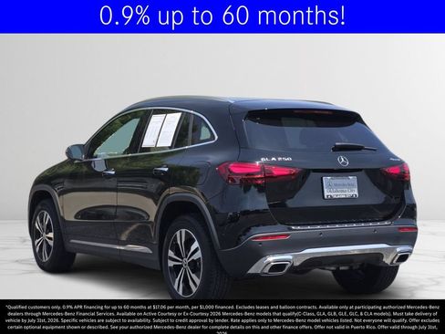 Used 2026 Mercedes-Benz GLA 250 4MATIC image 4