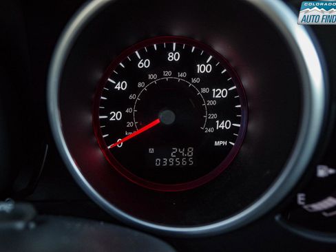 Used 2013 Subaru Tribeca Limited w/ PWR Moonroof Pkg image 13