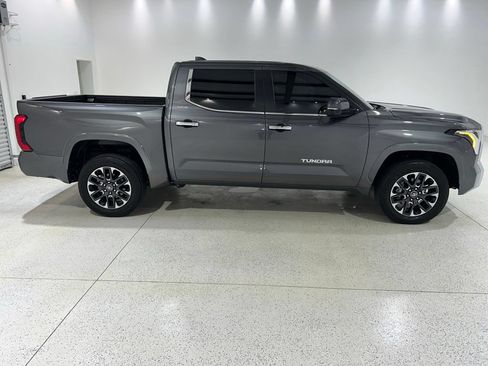 Used 2025 Toyota Tundra Limited AWD/4WD image 6