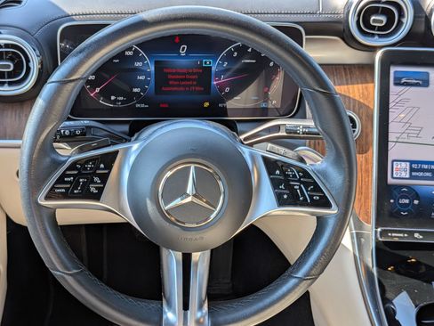 Used 2023 Mercedes-Benz GLC 300 4MATIC w/ Exclusive Trim Package image 32