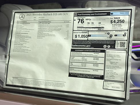 New 2025 Mercedes-Benz Maybach EQS 680 4MATIC image 31