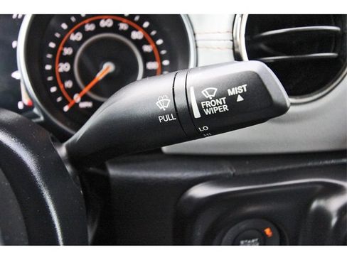 Used 2022 Jeep Gladiator Overland image 16