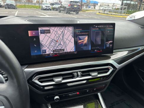 Used 2023 BMW 330i xDrive Sedan w/ Premium Package image 30