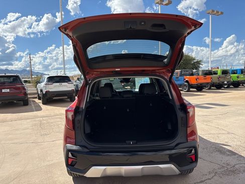 Used 2025 Kia Seltos SX image 48