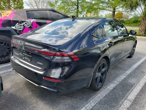 Used 2024 Honda Accord Sport image 4