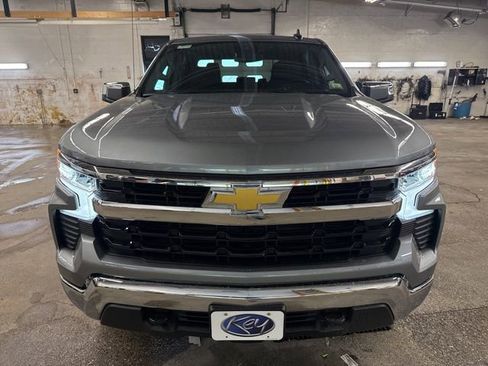 New 2026 Chevrolet Silverado 1500 LT w/ Z71 Off-Road Package image 2