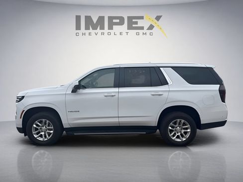 Used 2025 Chevrolet Tahoe LT AWD/4WD image 2