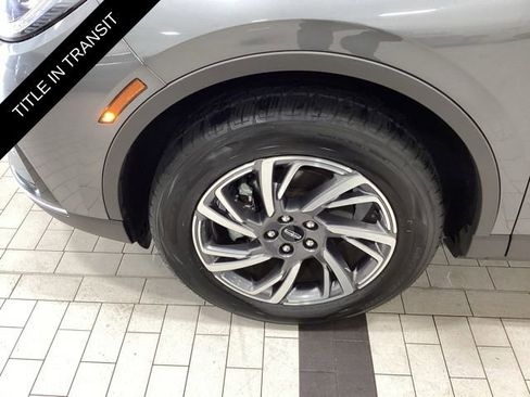 Used 2023 Lincoln Corsair AWD image 18