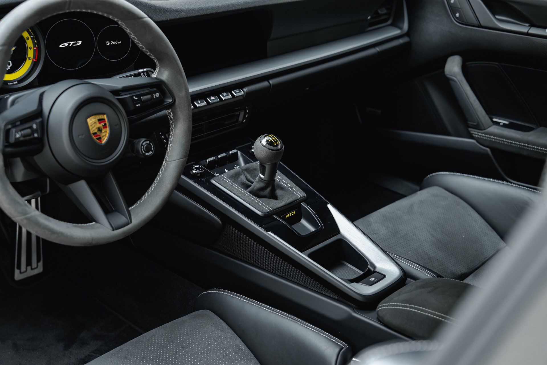Used 2022 Porsche 911 GT3 RWD image 47