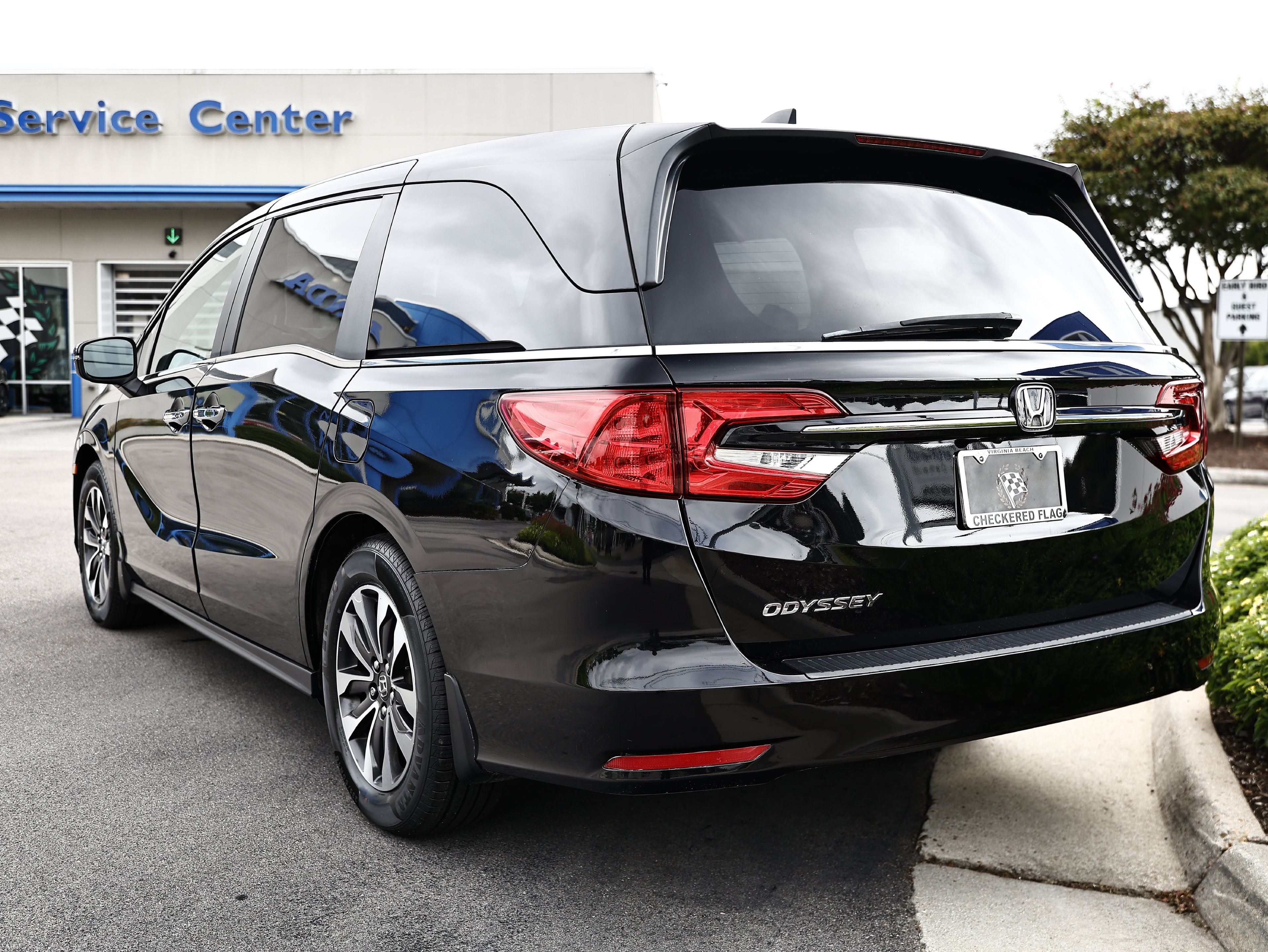 Used 2023 Honda Odyssey EX-L image 7