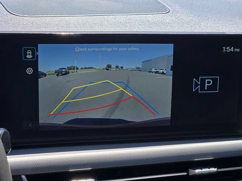 Used 2025 Hyundai Sonata SEL FWD image 19
