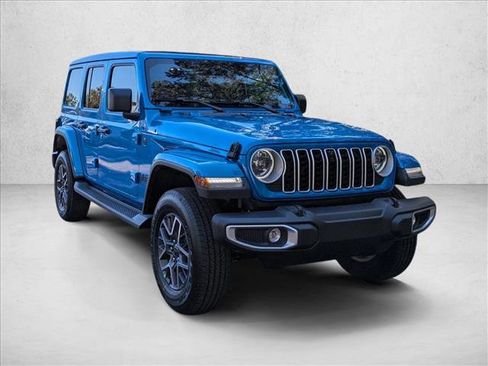 New 2026 Jeep Wrangler Unlimited Sahara AWD/4WD image 9