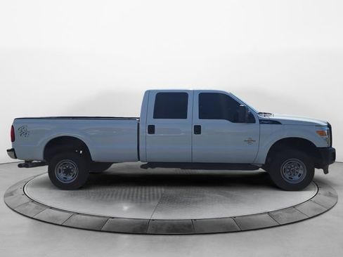 Used 2015 Ford F250 XL w/ Camper Package AWD/4WD image 6