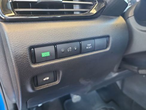 Used 2024 Nissan Sentra SR image 11