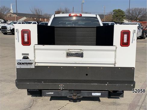 Used 2019 Chevrolet Silverado 2500 W/T w/ WT Convenience Package image 7