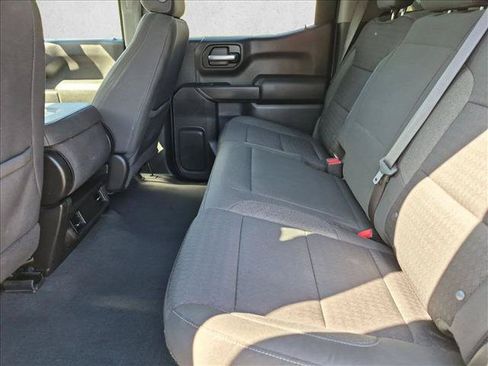 Used 2022 Chevrolet Silverado 1500 Custom Trail Boss w/ LPO, Dark Essentials Package AWD/4WD image 17