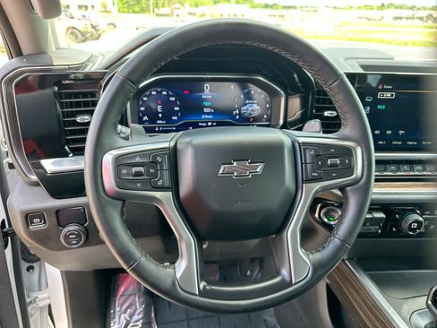 Used 2025 Chevrolet Silverado 1500 RST image 14
