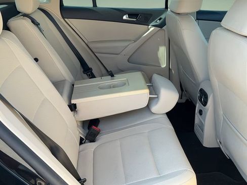Used 2016 Volkswagen Tiguan S AWD/4WD image 16