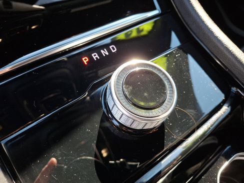 Used 2023 Jeep Grand Cherokee L Altitude image 15