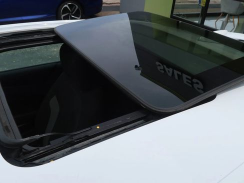 Used 2022 Chevrolet Camaro SS RWD image 44