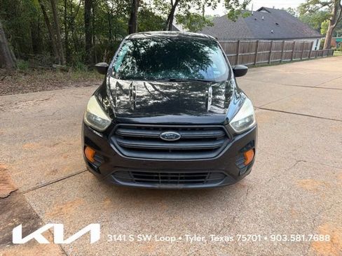 Used 2017 Ford Escape S FWD image 2
