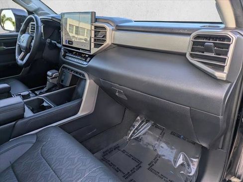 Used 2024 Toyota Tundra Limited image 21