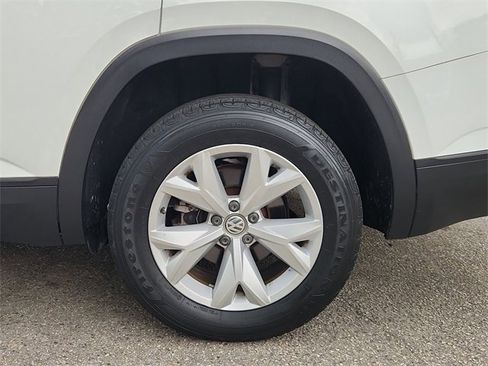 Used 2018 Volkswagen Atlas SE image 31