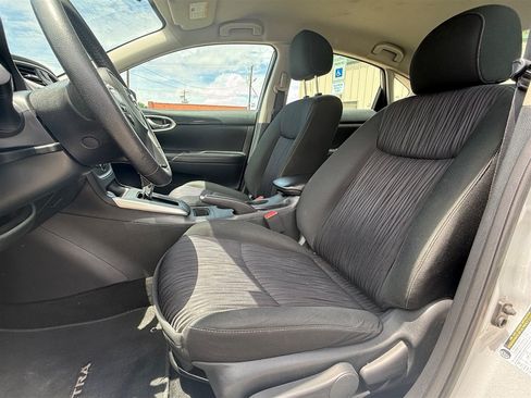 Used 2019 Nissan Sentra SV FWD image 21