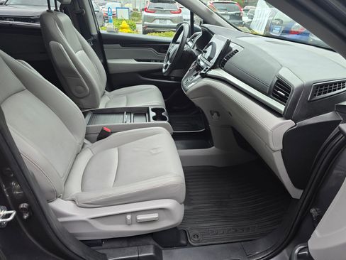 Used 2019 Honda Odyssey EX-L image 11