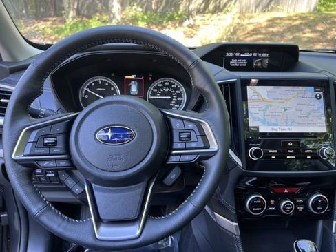 Used 2023 Subaru Forester Limited AWD/4WD image 19