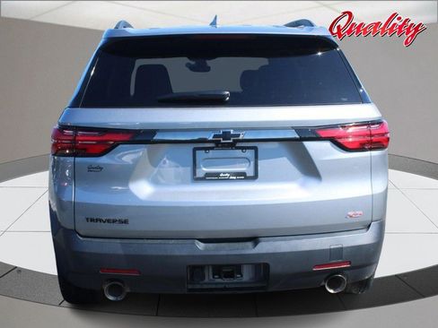 Used 2023 Chevrolet Traverse RS FWD image 4